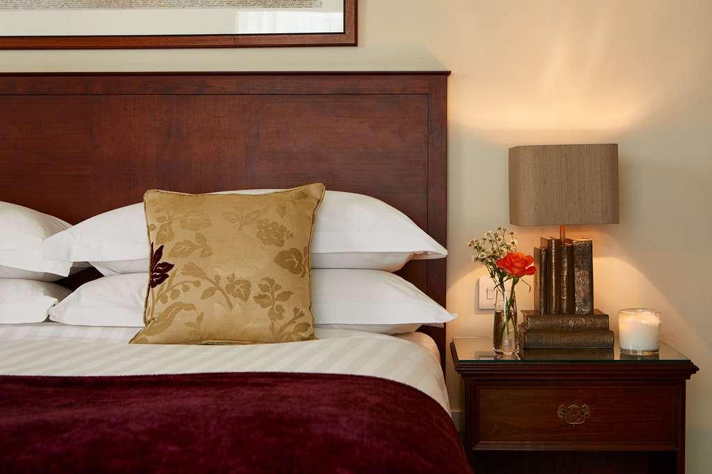 Hotel Macdonald Houstoun House Uphall Pokoj fotografie