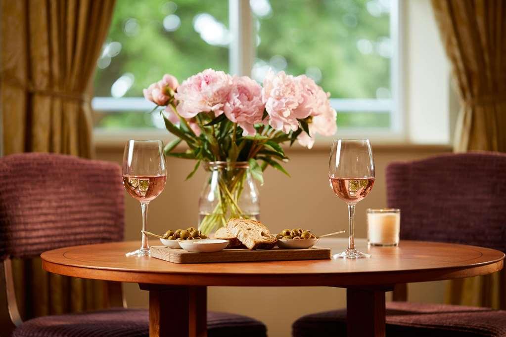 Hotel Macdonald Houstoun House Uphall Pokoj fotografie
